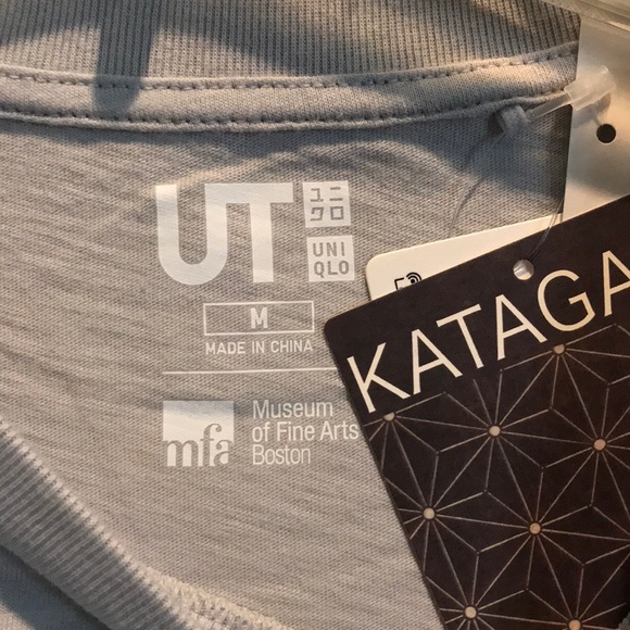 Uniqlo Katagami short sleeve graphic tee - Picture 2 of 6